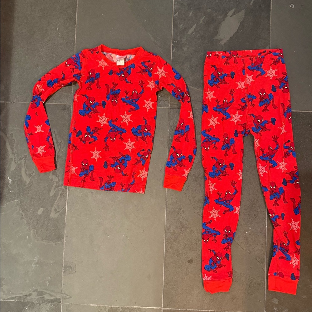 Hanna Andersson Red and Blue Spiderman Pajama Set Marvel Collection. Worn Once!